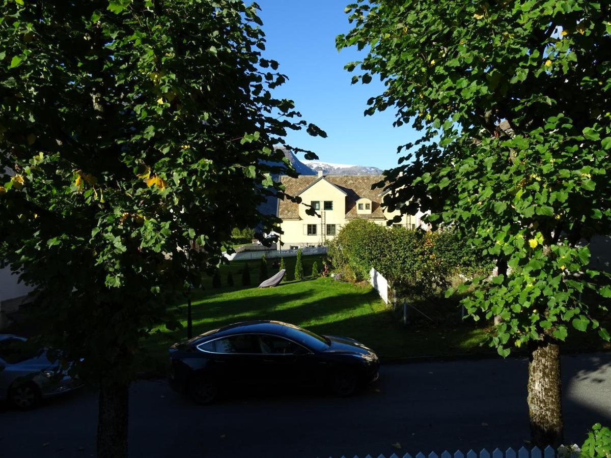 Fjordshelter- Cozy Townhouse Villa Tyssedal Eksteriør bilde