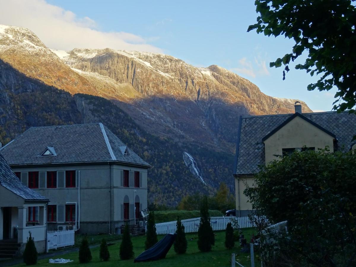 Fjordshelter- Cozy Townhouse Villa Tyssedal Eksteriør bilde